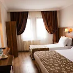 Emin Kocak Termal & - Convention Center ホテル Mustafapaşa