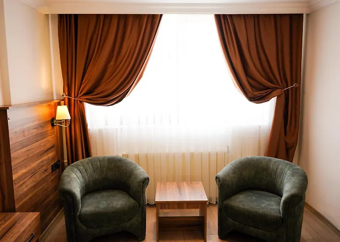 Emin Kocak Termal & - Convention Center ホテル